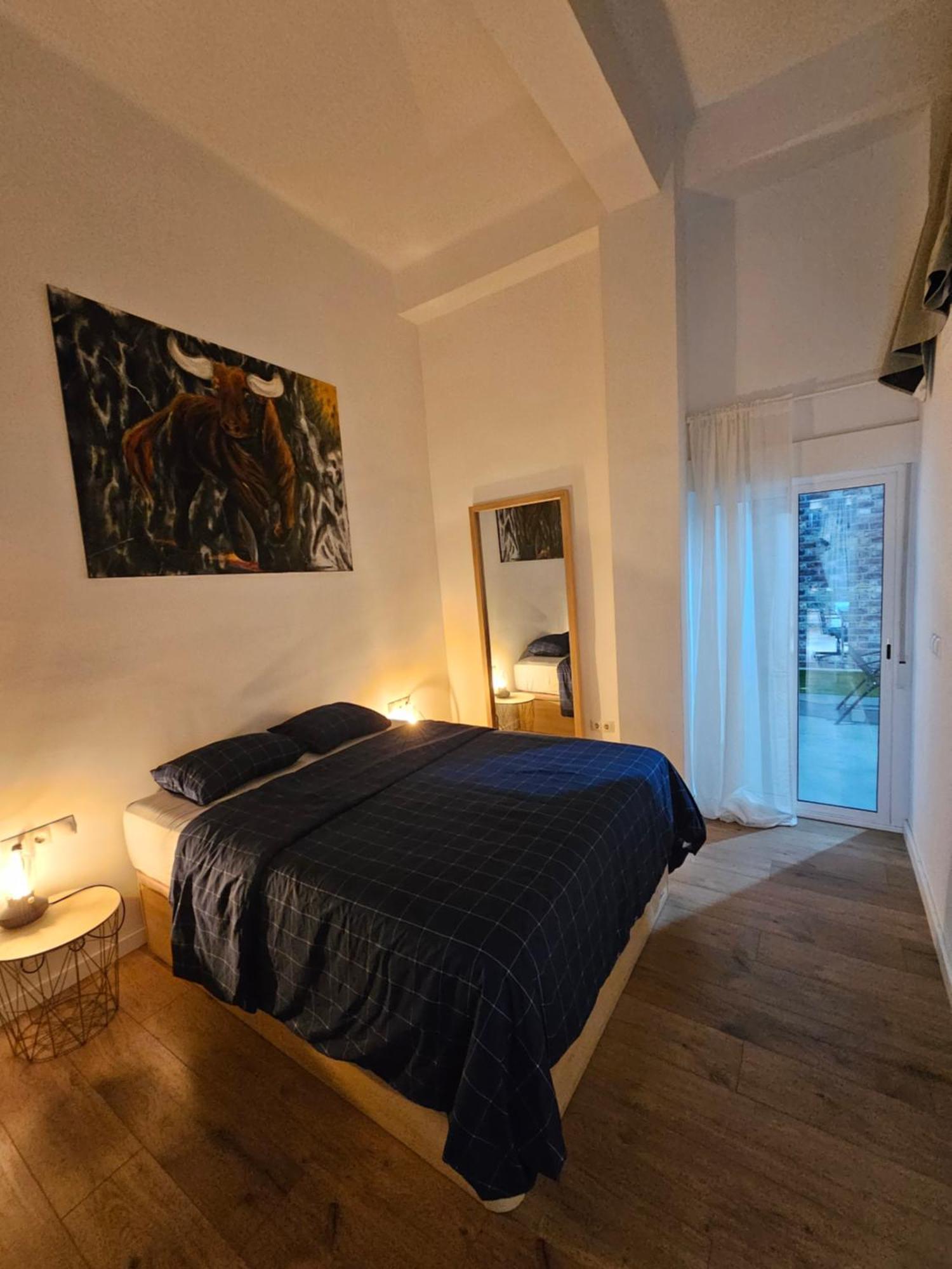 Bear Homes - Olimpia Suite Valencia Luaran gambar